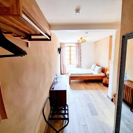 Schmiede1860 Bed & Breakfast 3*