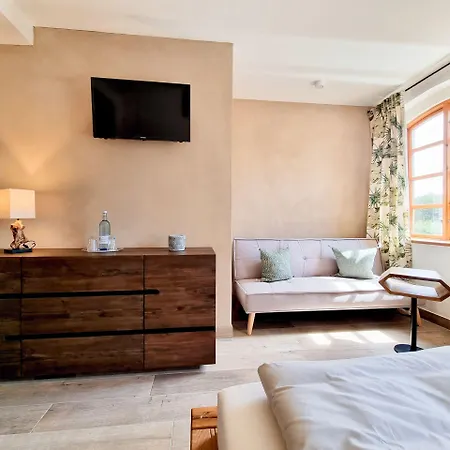 Bed & Breakfast Schmiede1860 3*