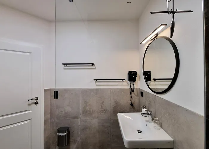 Hochzeitsschmiede 3*